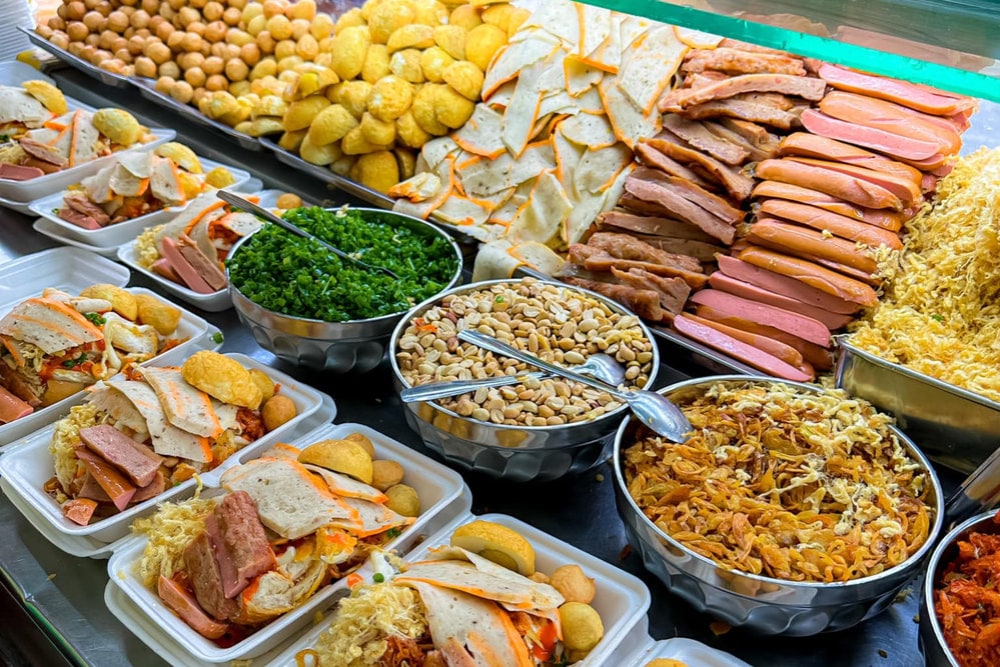 The harmonious combination of flavors makes Banh Mi Nuong Ot Do one of the most popular and highly sought-after banh mi spots